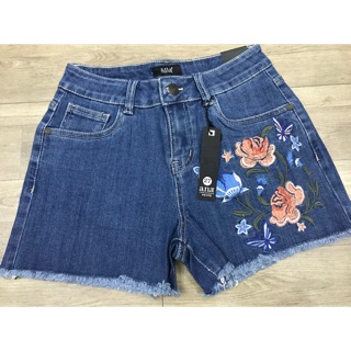 Combo quần short thêu hoa