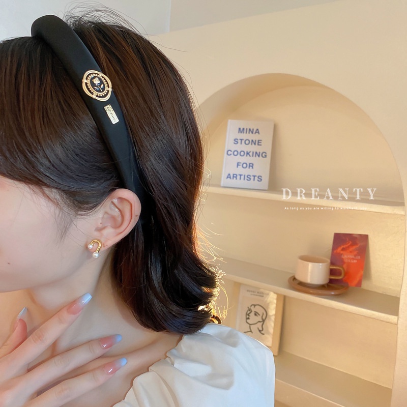 Băng Đô Cài Tóc Bằng Vải Xốp Đính Ngọc Trai Hình Đầu Lâu Phong Cách Pháp Cổ Điển