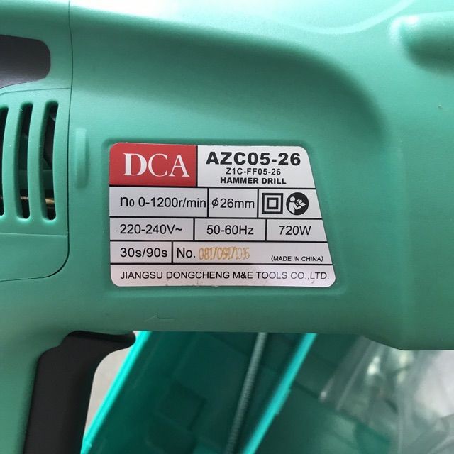 Máy khoan bê tông 720W chính hãng DCA AZC05-26