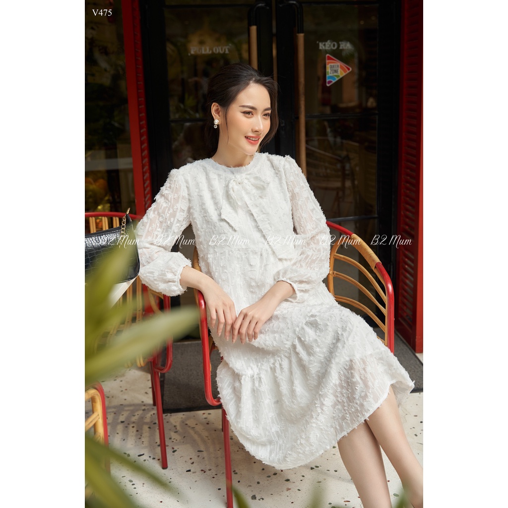 Váy bầu suông đẹp thu đông B2 MUM nơ cổ lông tay bồng babydoll trắng kem V475