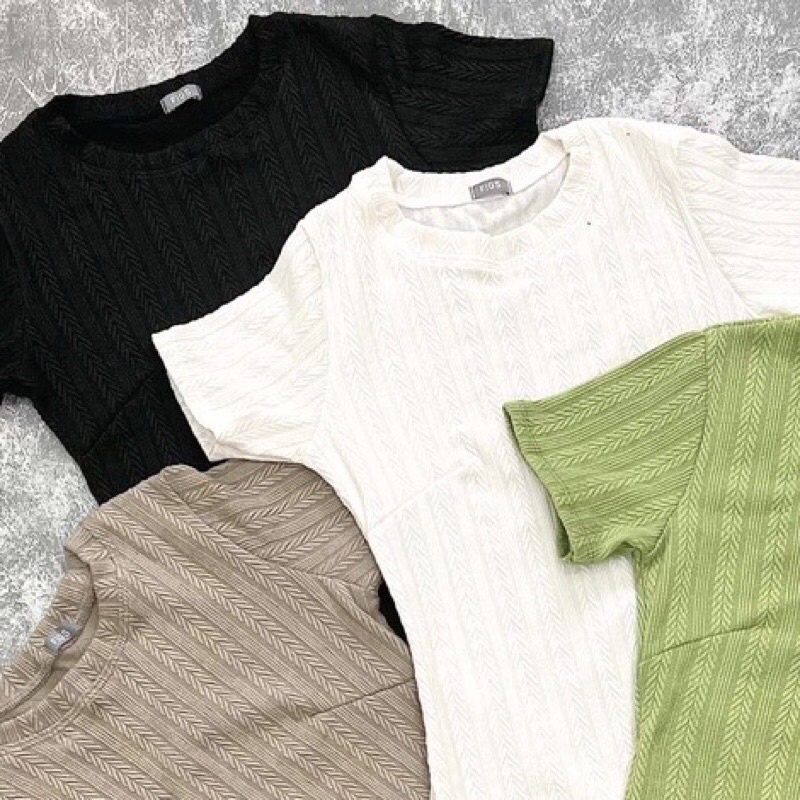 Đầm body cổ tròn chất len gân dày dặn, váy tay ngắn ôm body len QC D3131