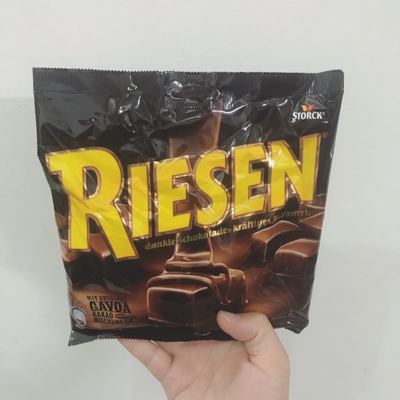 Kẹo Socola Riesen 231g Đức date 6/2022
