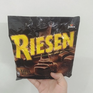 Kẹo socola riesen 231g đức date 6/2022