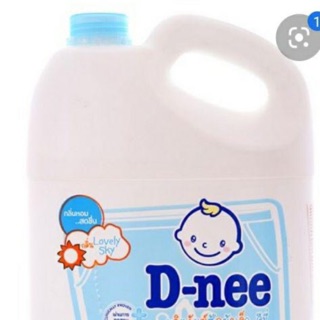 Nước giặt D-nee