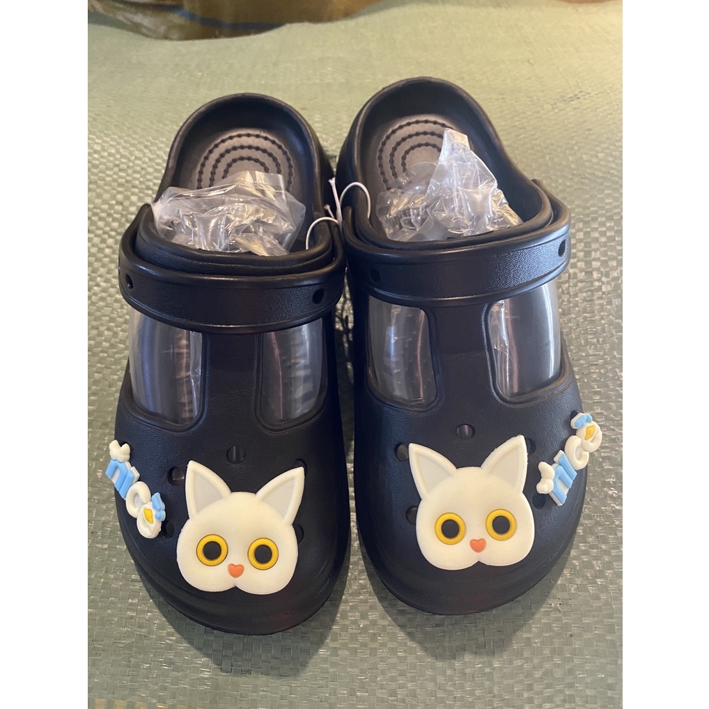 Dép ulzzang khoét 2 bên độn đế Cross nữ đế 5cm siêu nhẹ kèm Sticker mèo - dép bánh mì nữ hot trend 2022