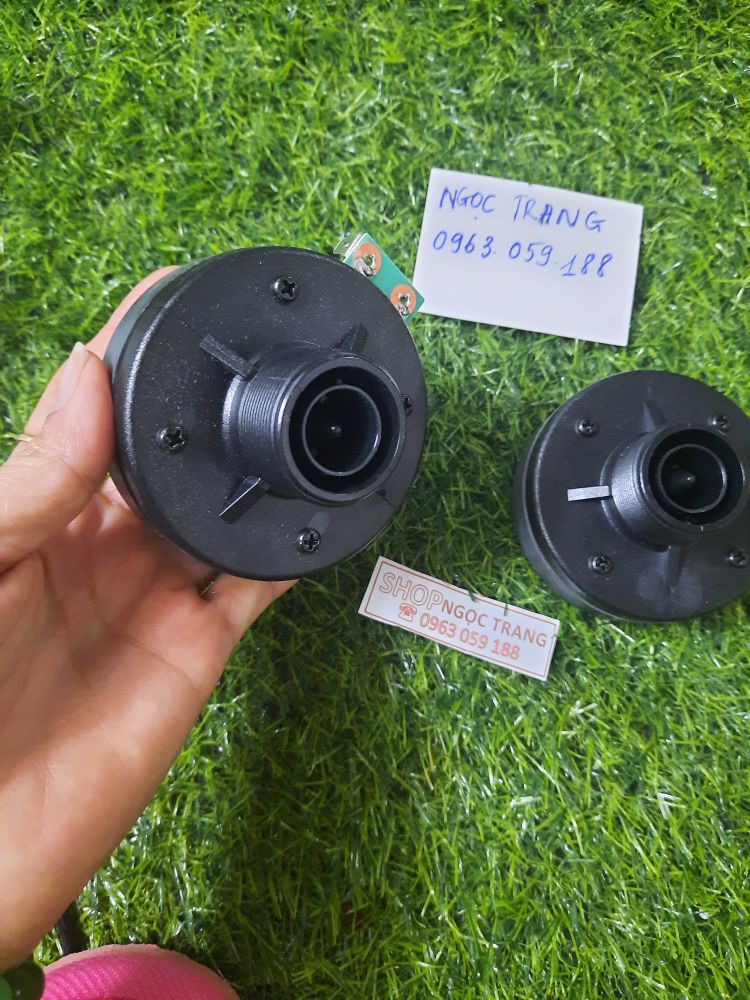 Treb 250 Cho Loa Kéo Cực Hay Cực Chất - Giá 1 Cặp