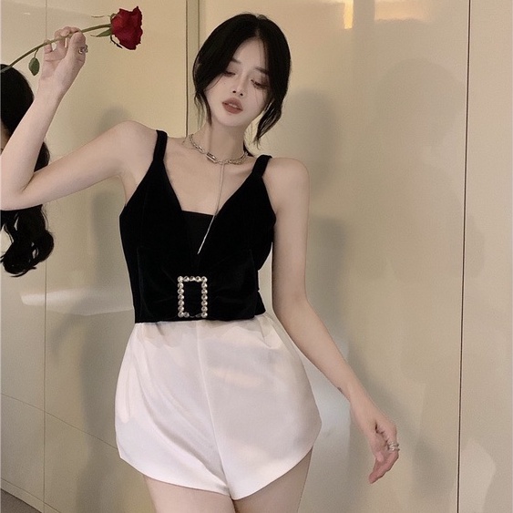 Set Áo 2 Dây Nơ Đá + Quần Short Trơn LSEOUL B1135 Trẻ Trung Cá Tính Năng Động