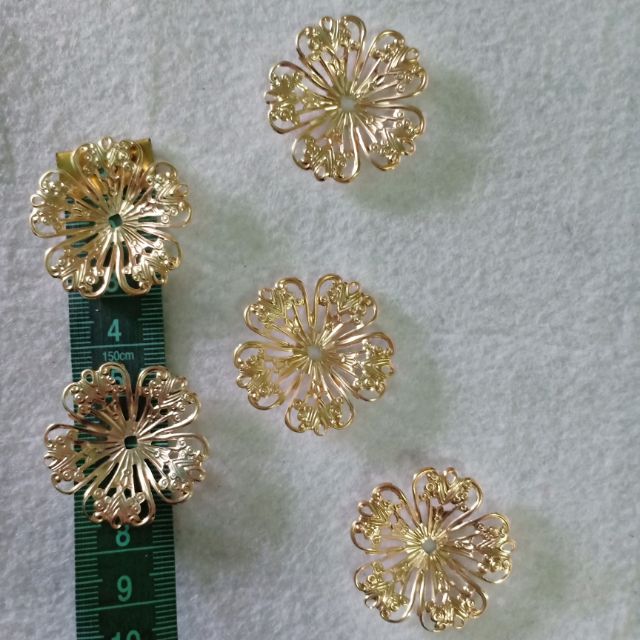 Hoa kim loại 3cm(5 cái)