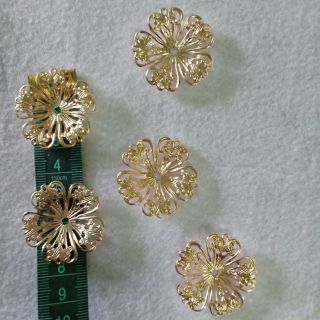 Hoa kim loại 3cm