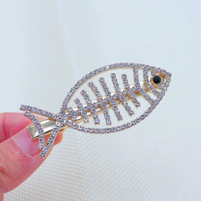 Kẹp Tóc Mái SOLANO Kẹp Tóc Hàn Quốc Kim Loại Đính Đá Hình Con Cá Xinh Xắn FA-001278