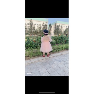 Váy tu tu hồng nơ
