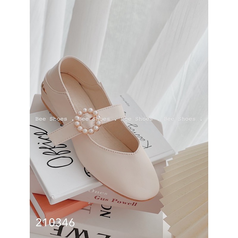 BEESHOES - GIÀY BÚP BÊ NỮ MŨI TRÒN ĐẾ VUÔNG - GIÀY BÚP BÊ NỮ MŨI TRÒN ĐẾ VUÔNG CAO 2 PHÂN SẴN MÀU KEM 210346