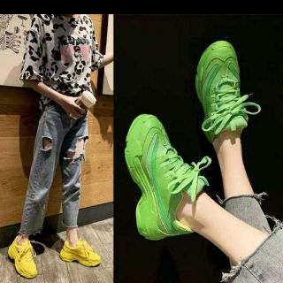 Giày thể thao nam nữ số 8