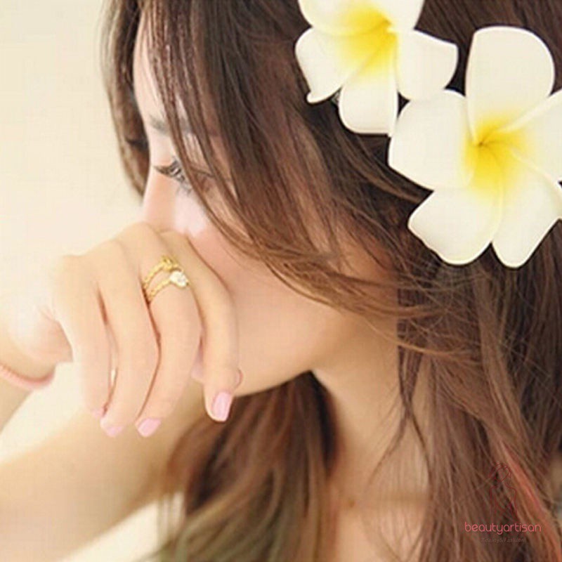 Cài tóc hình hoa sứ sống động xinh đẹp cho phái nữ