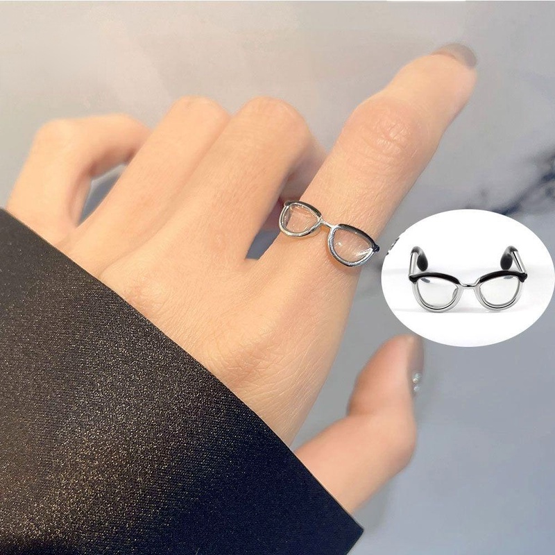 Nhẫn đeo mặt hình kính hở màu đen phong cách gothic dễ thương