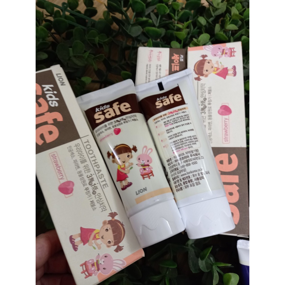 Kem Đánh Răng Trẻ Em CJ Lion KIDS SAFE Hàn Quốc 90g  vị dâu ❤️HÀNG CHÍNH HÃNG❤️ Kem Đánh Răng Nuốt Được KIDS SAFE