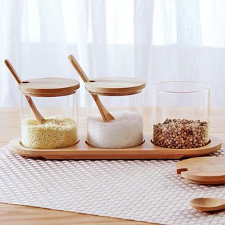 Combo 3 lọ gia vị thủy tinh tặng kèm khay gỗ tre cao cấp