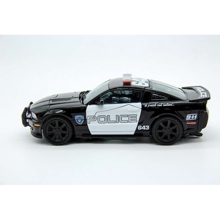 Mô hình Hasbro Transformers: MPM-05 Decepticon Barricade - Masterpiece Movie Series
