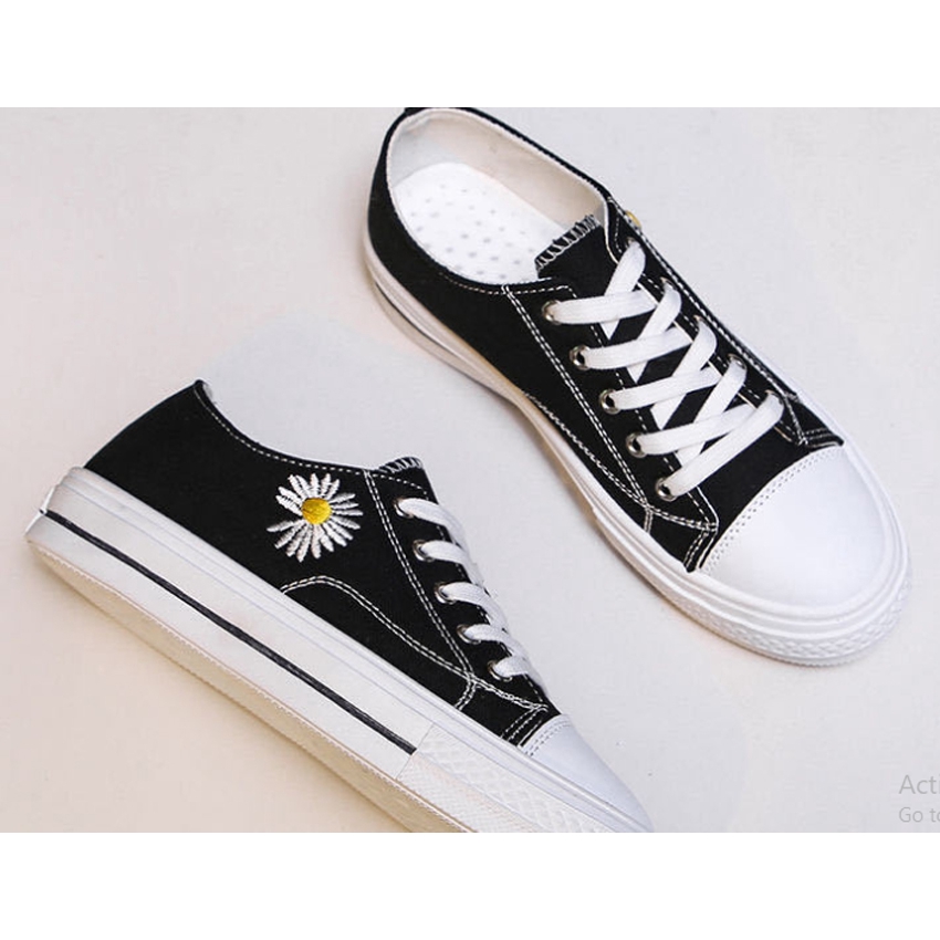 GIÀY NỮ, GIÀY SNEAKER THẤP CỔ THÊU HOA CÚC BH 24 | BigBuy360 - bigbuy360.vn