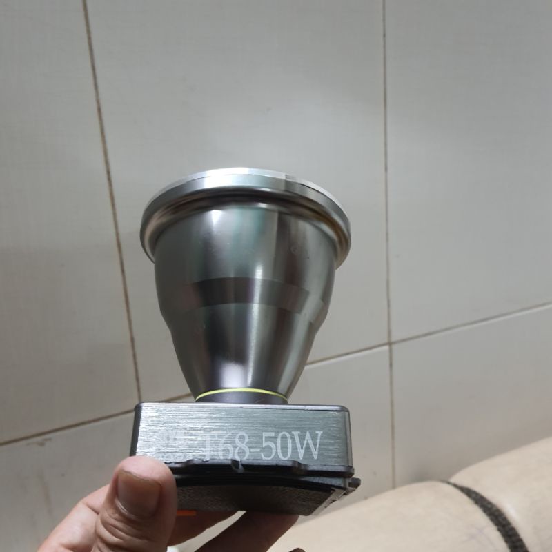 Đèn đội đầu lặn nước 200W t68 cao cấp