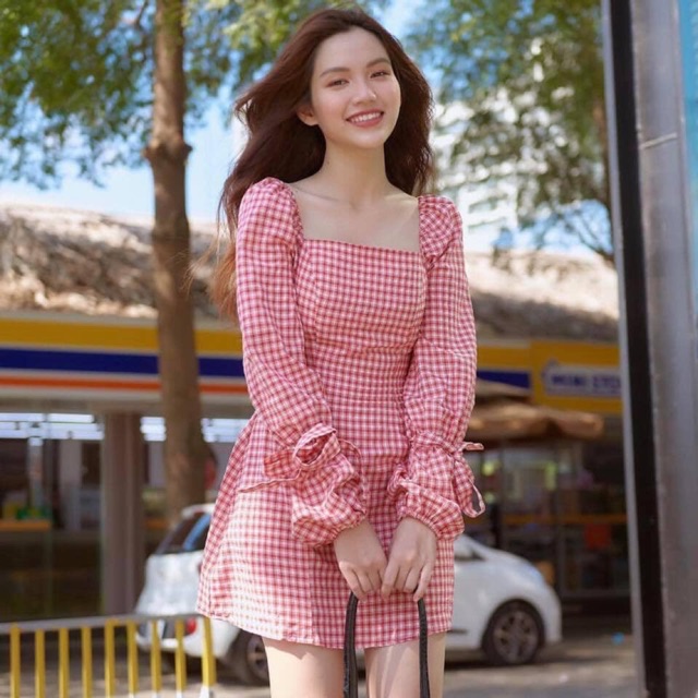 Đầm caro siu dễ thương