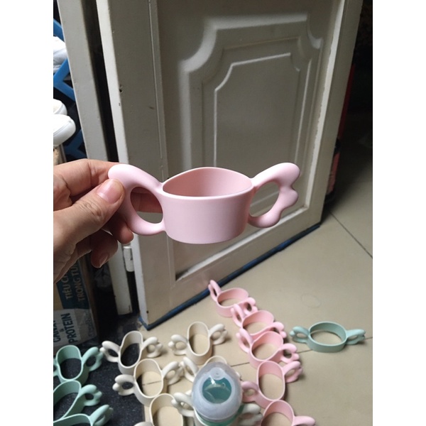 TAY CẦM BÌNH SỮA SILICON Cánh tiên gắn moy, avent, piegon