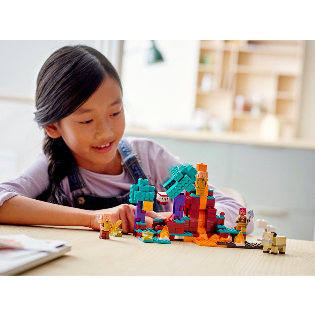 21168 Đồ chơi lắp ráp Iego Minecraft The Warped Forest - Khu rừng sinh thái Warped