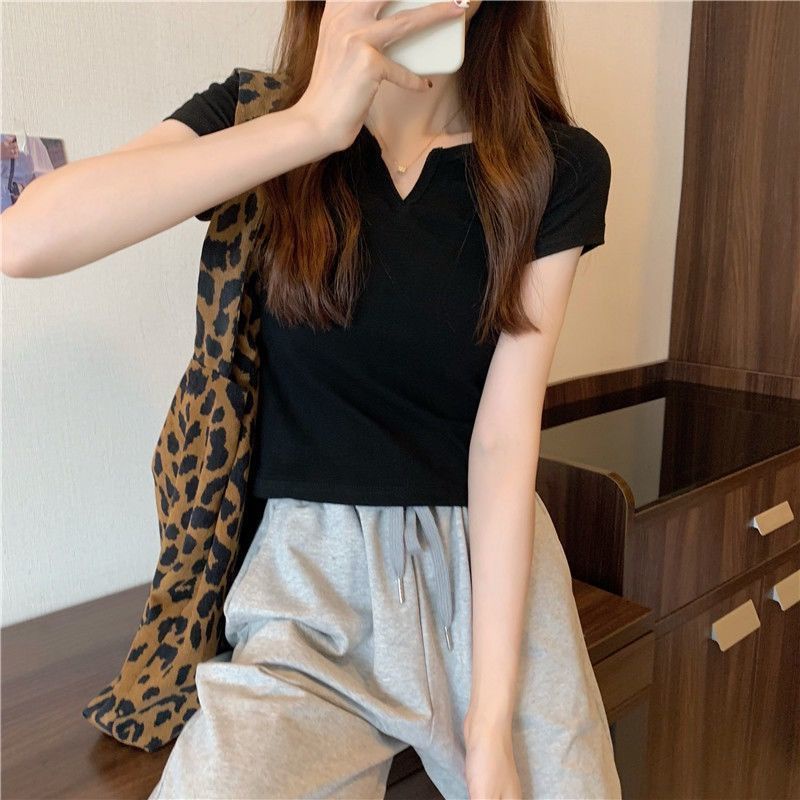 Áo Thun Lửng Ngắn Tay Cổ Chữ v Thời Trang Nữ