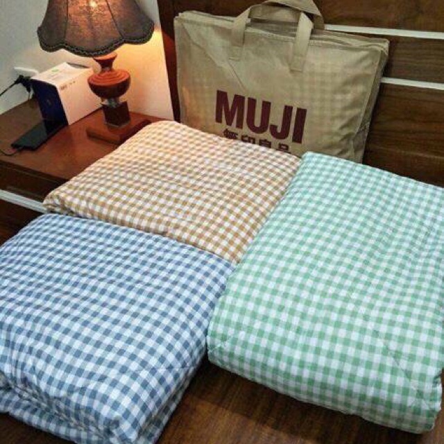 Chăn muji
