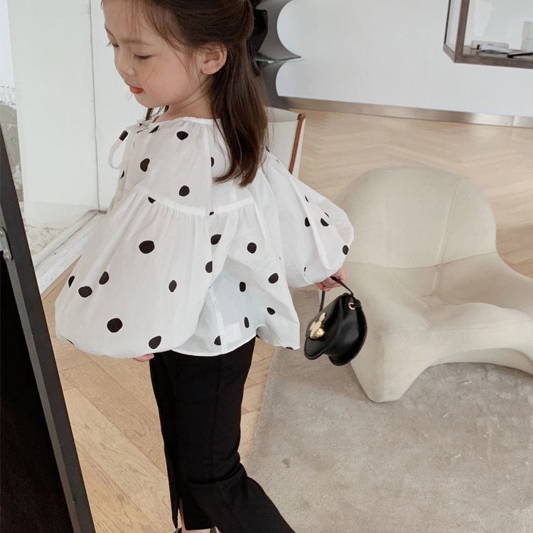 Áo tay phồng chấm bi phong cách Hàn Quốc xinh xắn cho bé gái