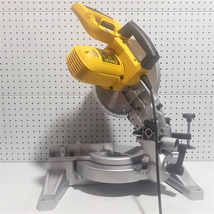 Máy cưa cắt đa góc nhôm gỗ STANLEY - STEL721 255mm 1500W