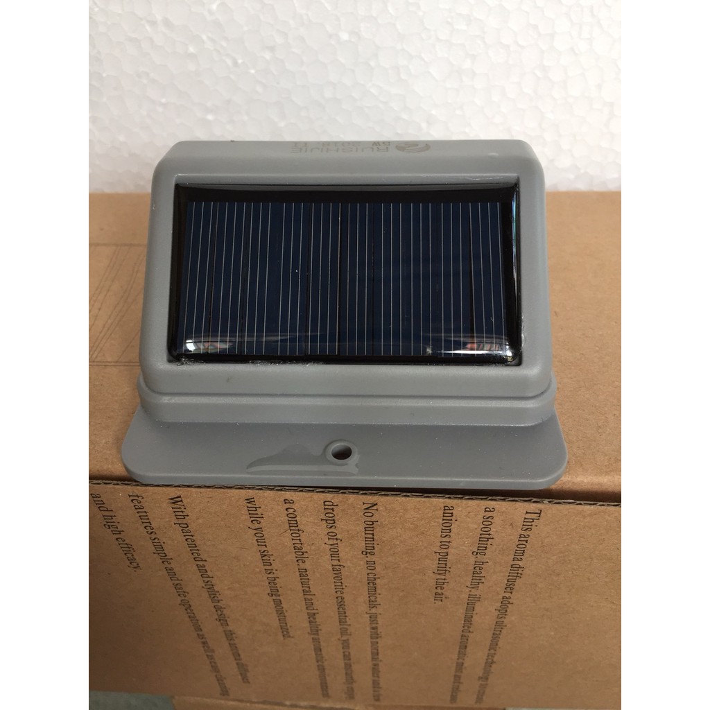 Đèn Led cảm ứng năng lượng mặt trời RUISHIJIE 2835 3W
