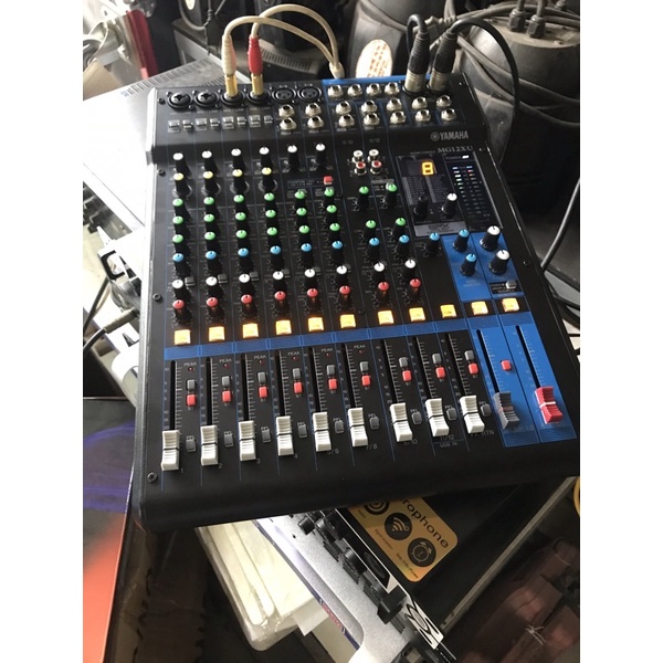 Mixer yamaha MG12XU hàng loại 1, Bộ trộn âm thanh yamaha mg12xu có đèn báo tín hiệu - Cổng USB thu âm