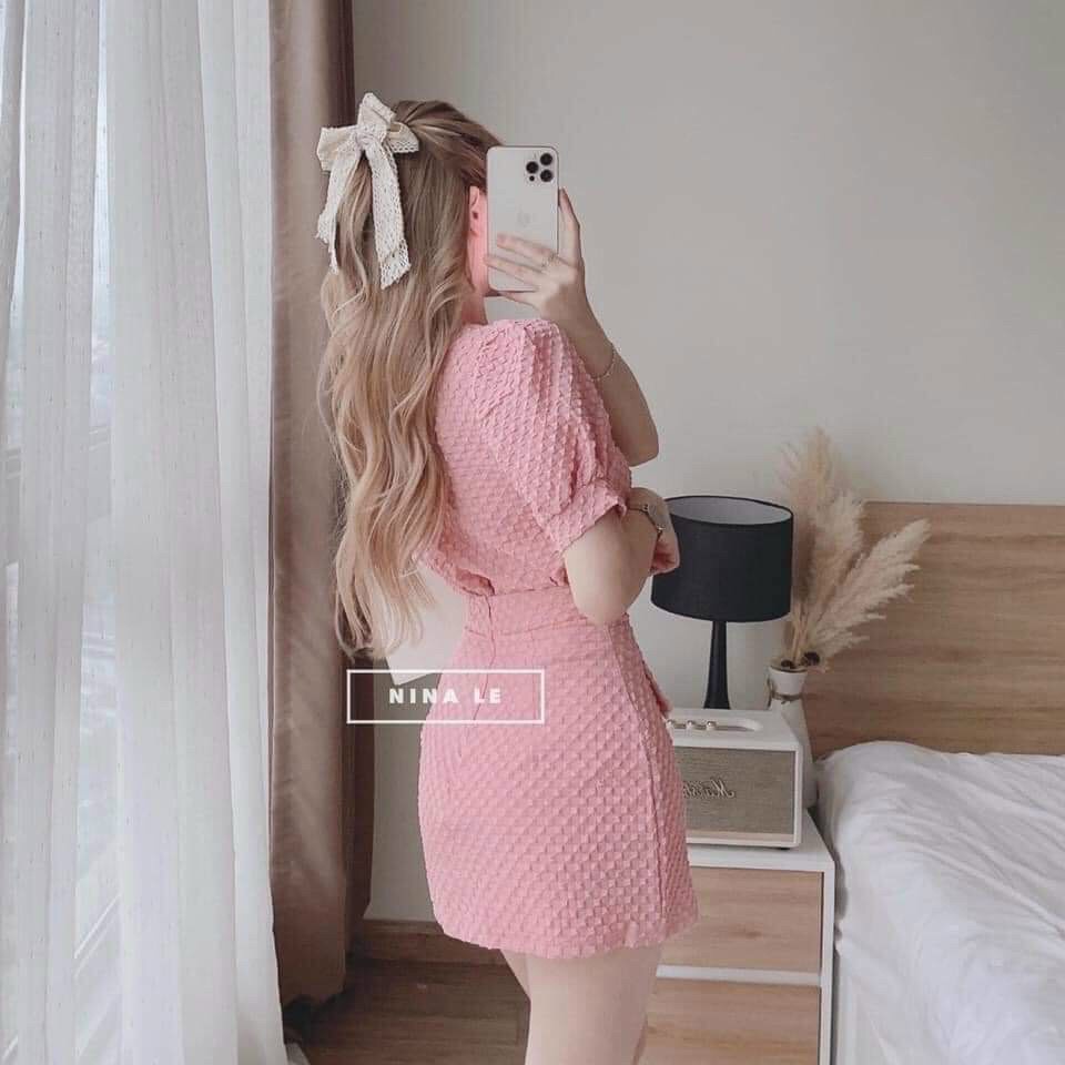 Sét áo và chân váy nữ áo tay bồng cài nút kèm chân váy chữ A thanh lịch