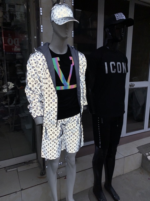 Áo gió phản quang hot