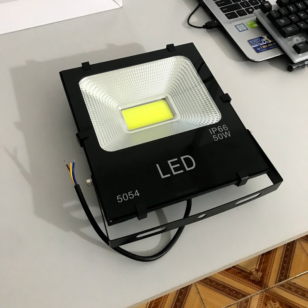Đèn led ngoài trời 50W IP67 cao cấp - WEELED