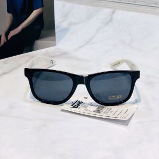 Kính Vans xịn