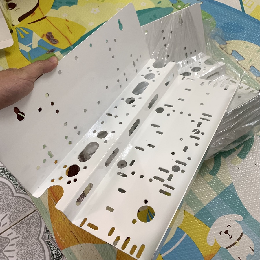 Giá sắt máy lọc nước RO