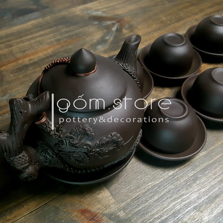 Ấm chén tử sa Bát Tràng đắp nổi cây tuyết tùng (bộ sản phẩm không bao gồm khay ấm trà) | BigBuy360 - bigbuy360.vn