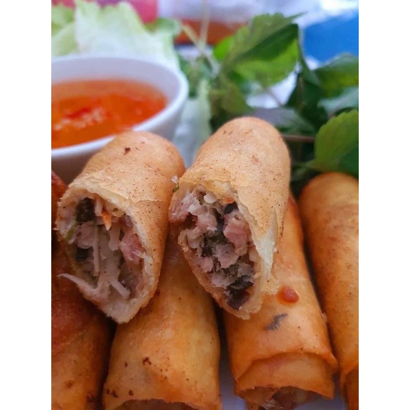 ❤❤❤Chả giò tôm thịt khoai môn khách mua trữ đông khi cần chiên lên là có ngay món ngon ạ Chả giò tôm thịt 80.000₫/hộp