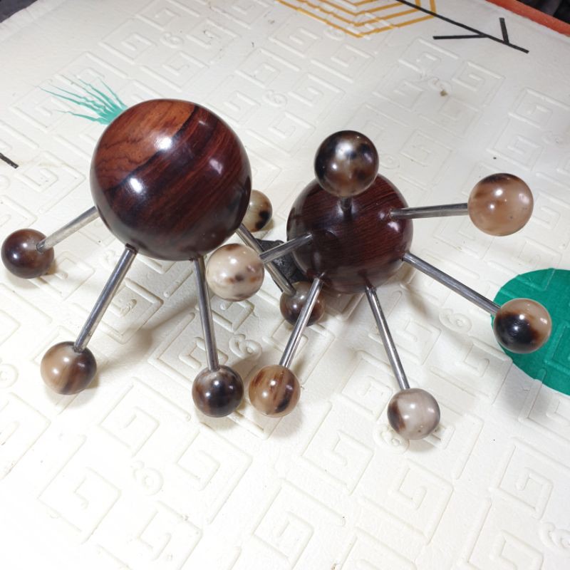 nhện đa năng sừng lớn ( bi to gỗ cẩm,6 bi nhỏ sừng)