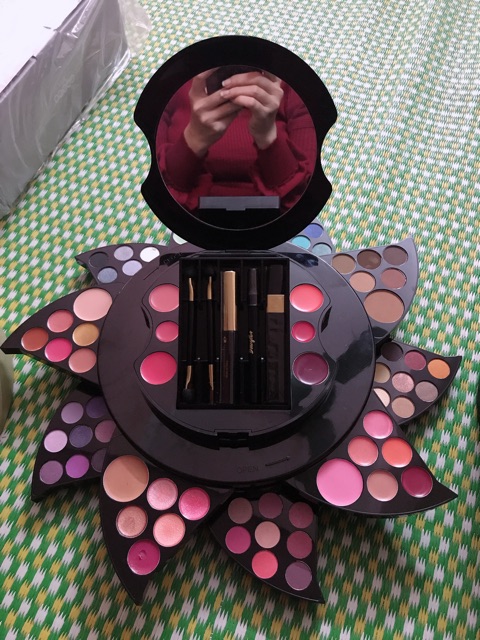 Bộ trang điểm douglas hàng xách tay Đức | BigBuy360 - bigbuy360.vn