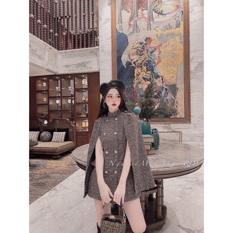 Áo dạ choàng kẻ cape sang chảnh | BigBuy360 - bigbuy360.vn