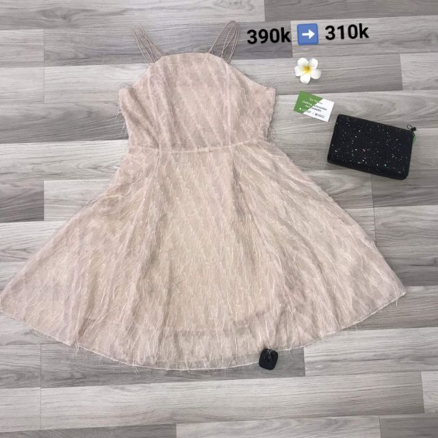 váy dự tiệc