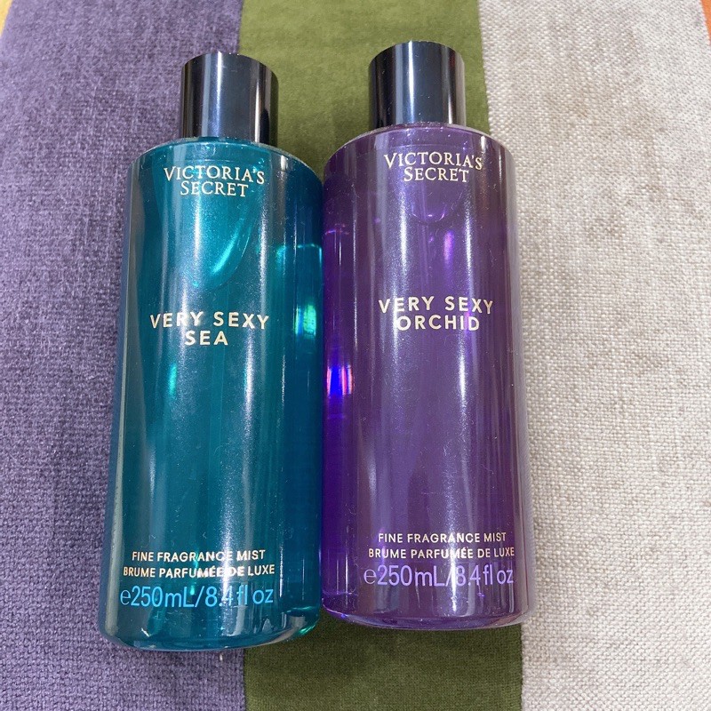 xịt toàn thân mist very sexy Victoria 's Secret