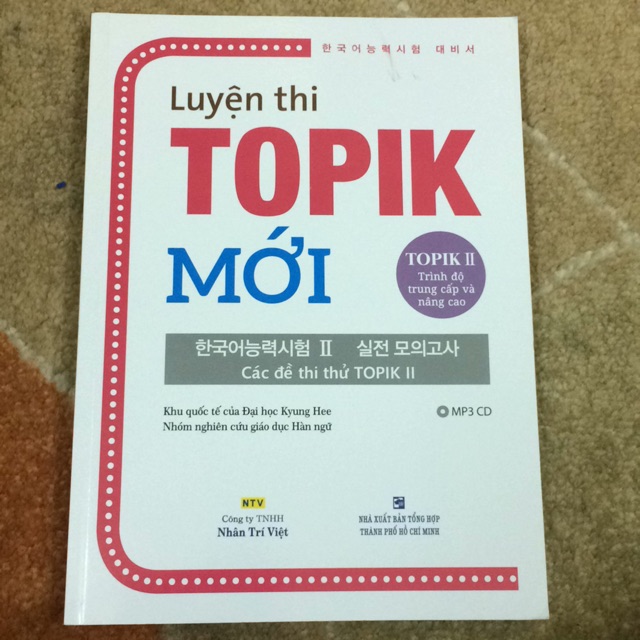 Sách - Luyện thi topik mới, trình độ trung cấp và nâng cao