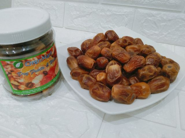 Hộp 500 gram chà là khô AI CẬP loại đặc biệt (OranMart).