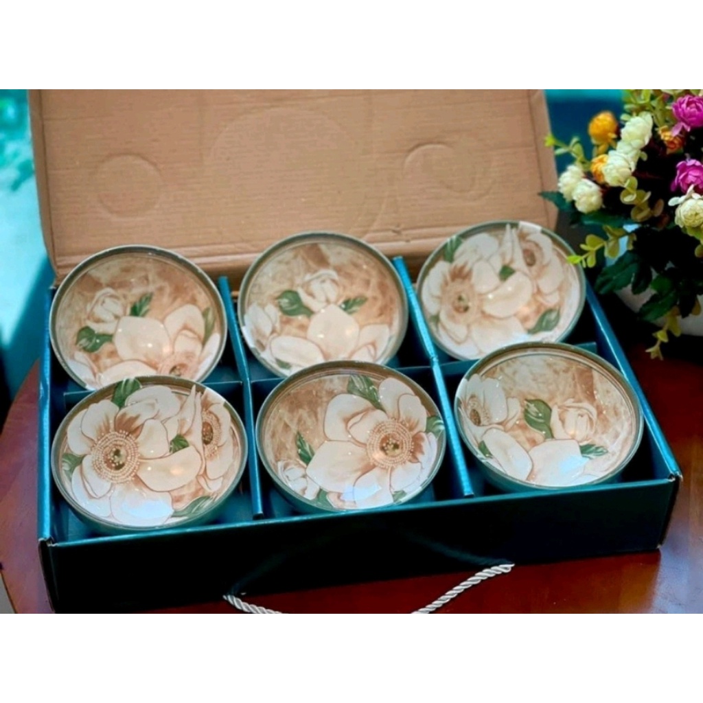 Bộ 6 Chén Gốm Sứ Hình Hoa Cổ Điển Tặng Kèm 6 Đôi Đũa Có Hộp Làm Quà Tặng Cực Sang