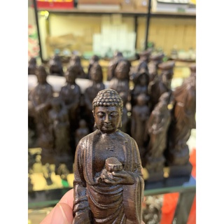 Tượng Phật A Di Đà Bằng Gỗ Đàn Hương (Tượng cao 14 cm)