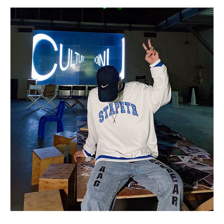 Áo nỉ sweater cổ tròn dáng rộng thêu chữ cá tính cho nam mùa xuân năm 2021